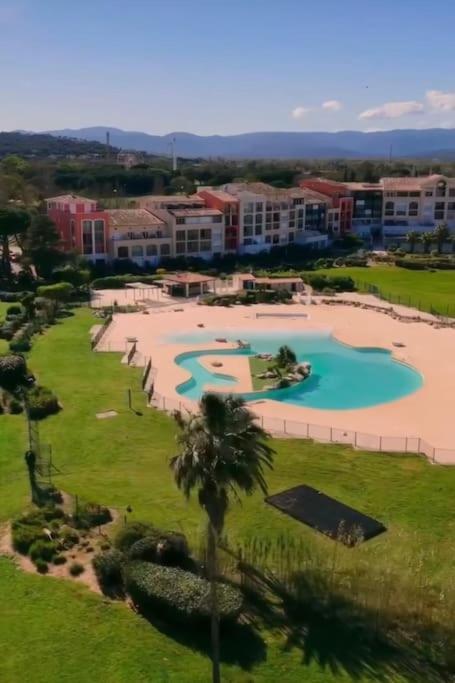 Proche St Tropez Refait A Neuf Bord De Plage Et Piscine 코골렝 외부 사진