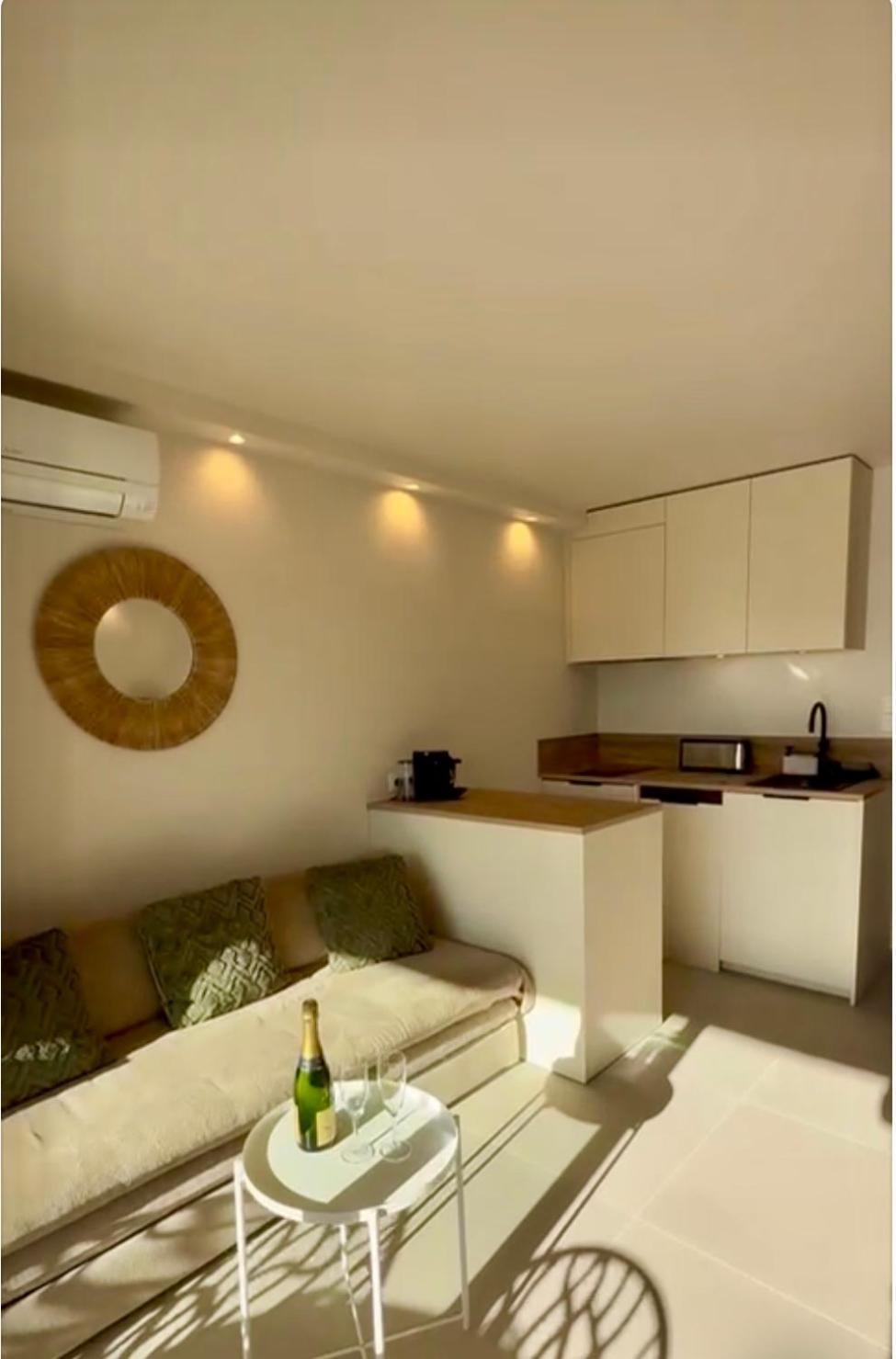 Proche St Tropez Refait A Neuf Bord De Plage Et Piscine 코골렝 외부 사진